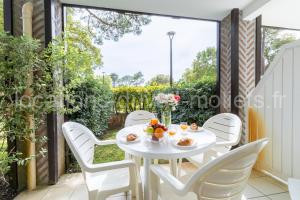 Appartement proche océan - piscine - terrasse - parking à Moliets-et-Maa