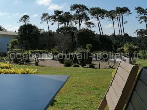 Appartement T2 cabine, capacité 4 personnes, à 600 m de la plage et à 300 m du Golf à Moliets-et-Maa