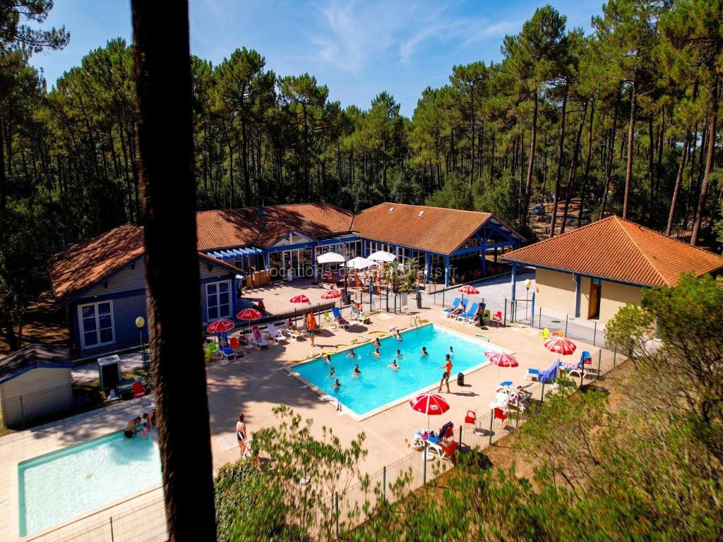 photo de Moliets Vacation Home with Terrace