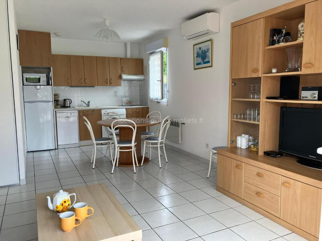 photo de Terraced holiday home in Moliets, cleaning included