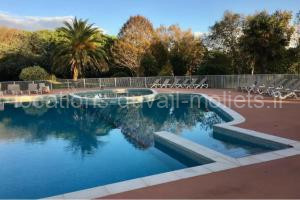 Very quiet house with shared swimming pool à Moliets-et-Maa