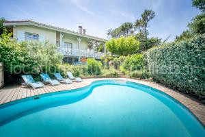 Unique Pool Villa 500m from the beach, Hamptons Style with beautiful Garden à Moliets-et-Maa